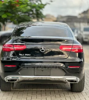 Mercedes-Benz GLC-Class 2017 Black