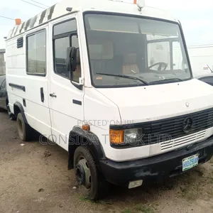 Mercedes-Benz Sprinter 1998 White