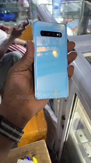 Samsung Galaxy S10 128 GB Blue