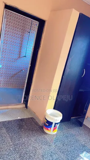 2bdrm Block of Flats in Liberty Academy, Oluyole for rent