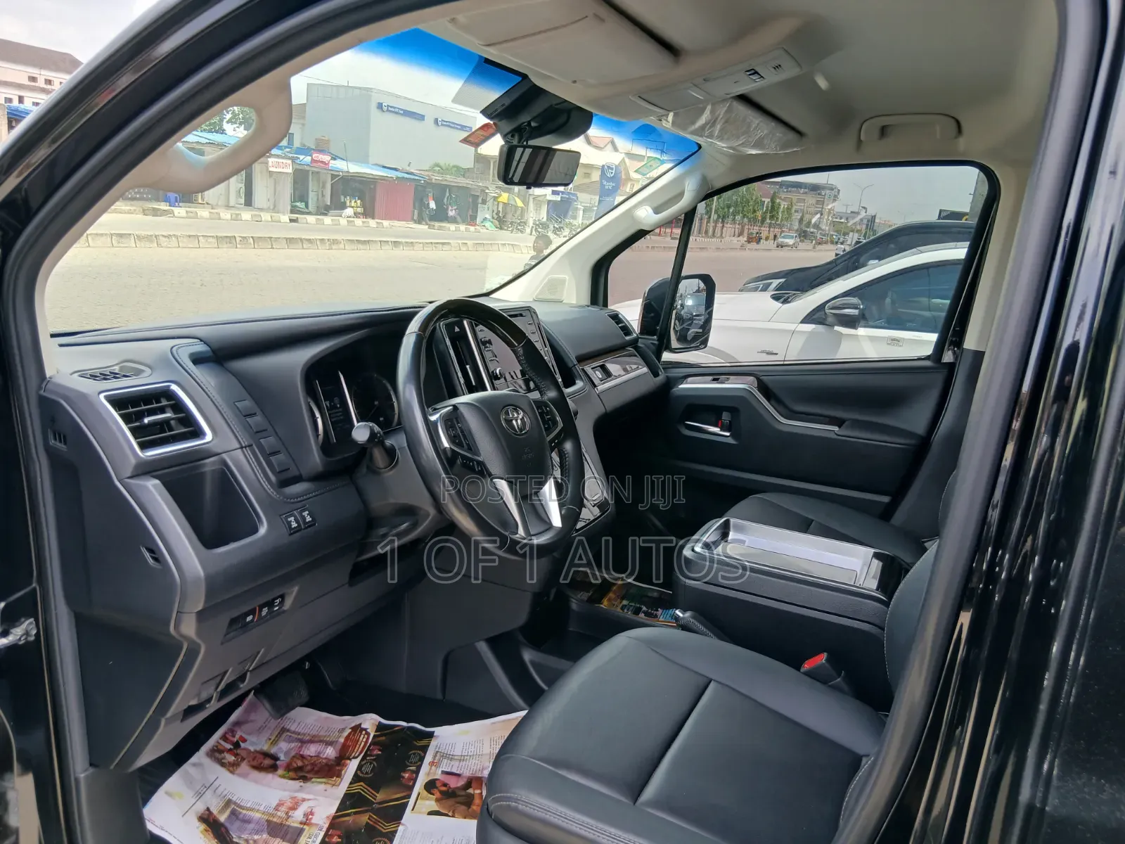 Toyota Granvia 2023 Black
