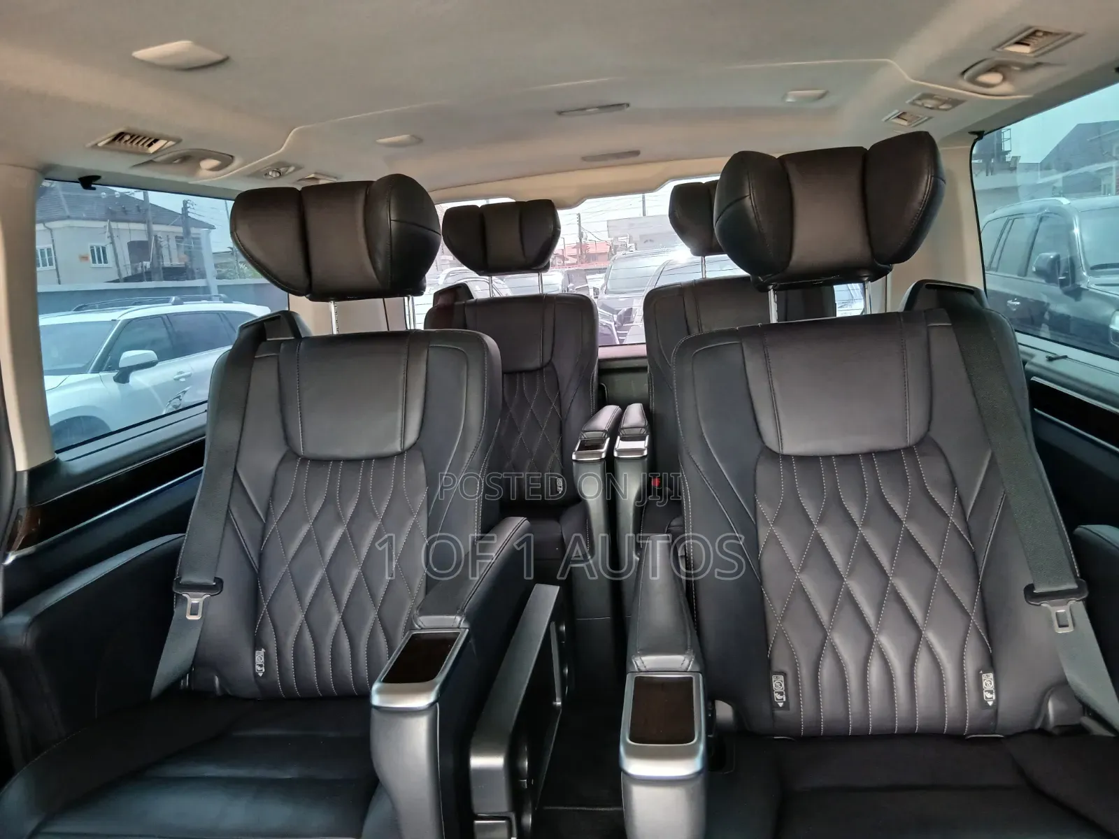 Toyota Granvia 2023 Black