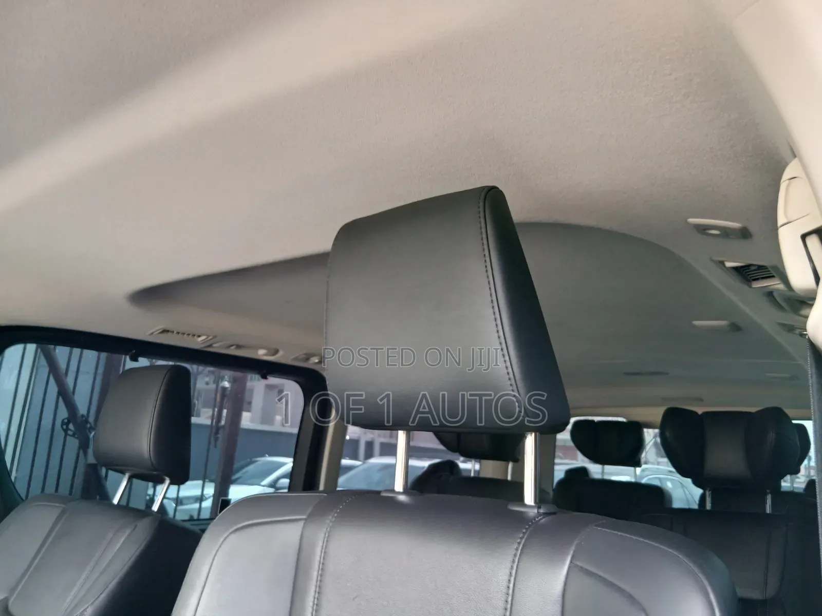 Toyota Granvia 2023 Black
