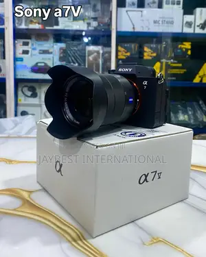 Sony A7 v Full Frame Mirrorless Camera (Body)
