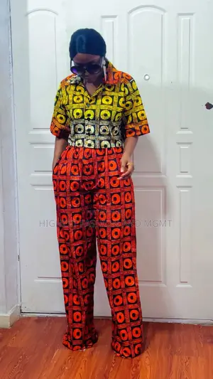Casual Top and Baggy Pants - Style 309