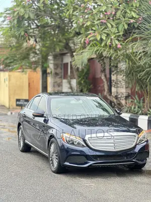 Mercedes-Benz C300 Luxury 4dr AWD 4Matic Sedan (2.0L 4cyl 7A) 2015 Blue