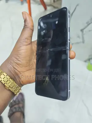 Samsung Galaxy Z Flip6 256 GB Gray