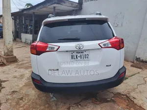 Toyota RAV4 2015 White