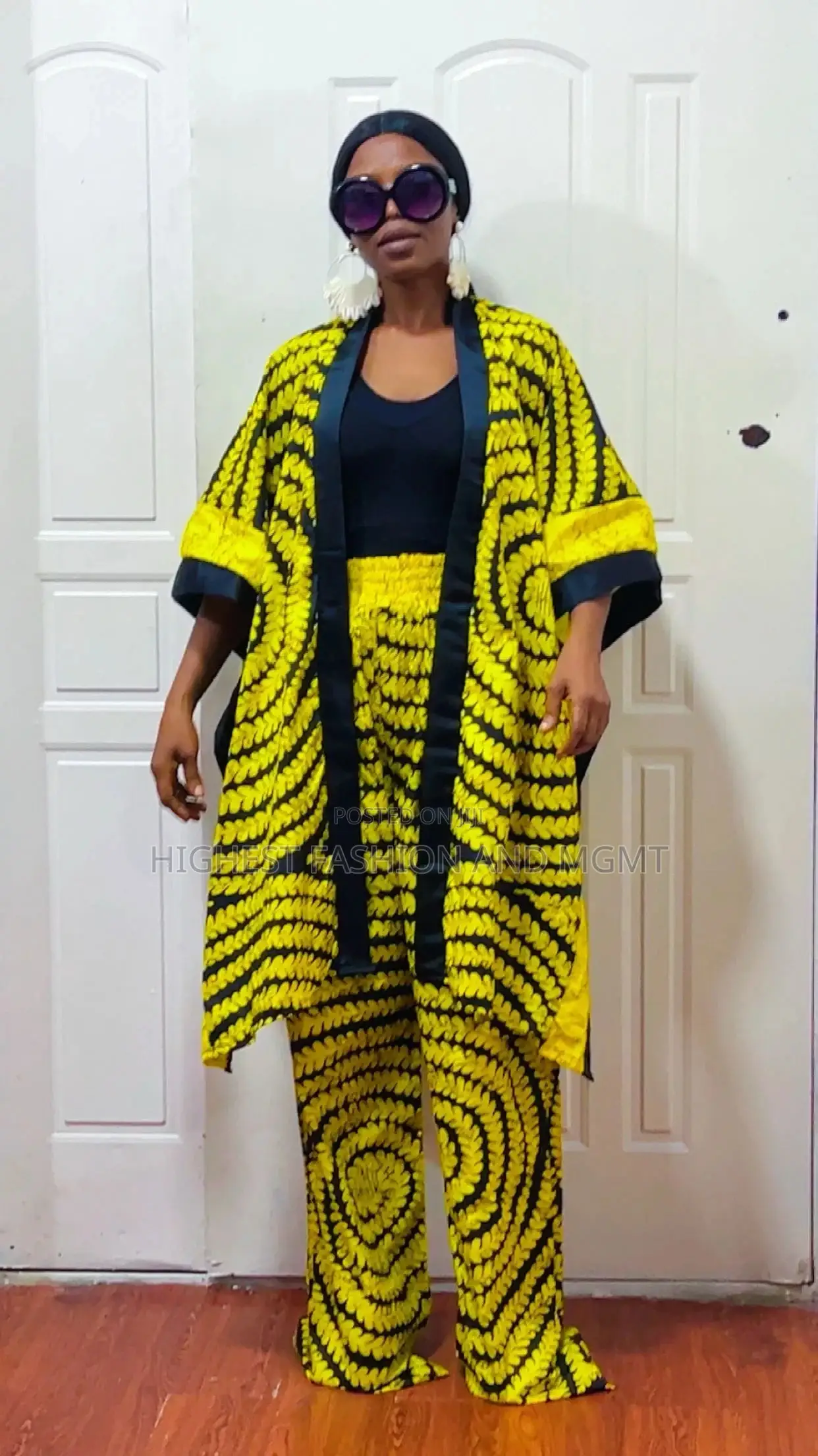 Reversible Jacket And Baggy Pants - Style 982