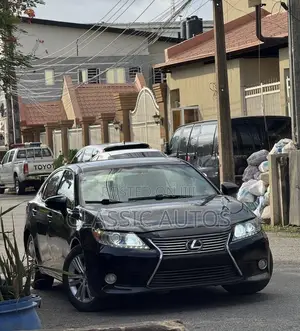 Lexus ES 2015 Black
