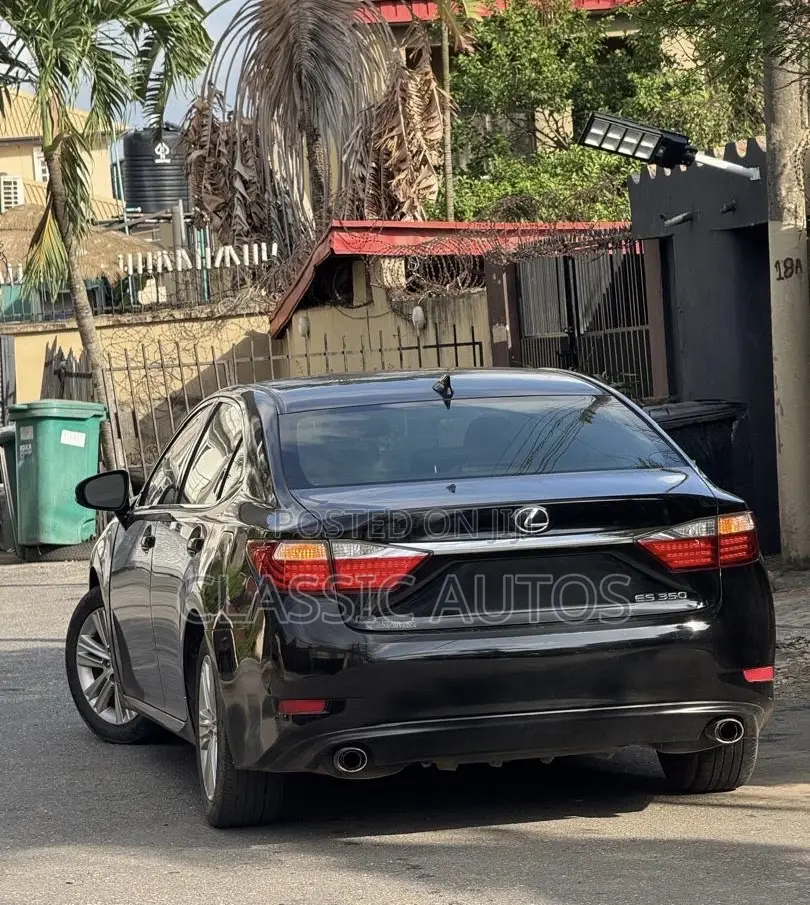Lexus ES 2015 Black