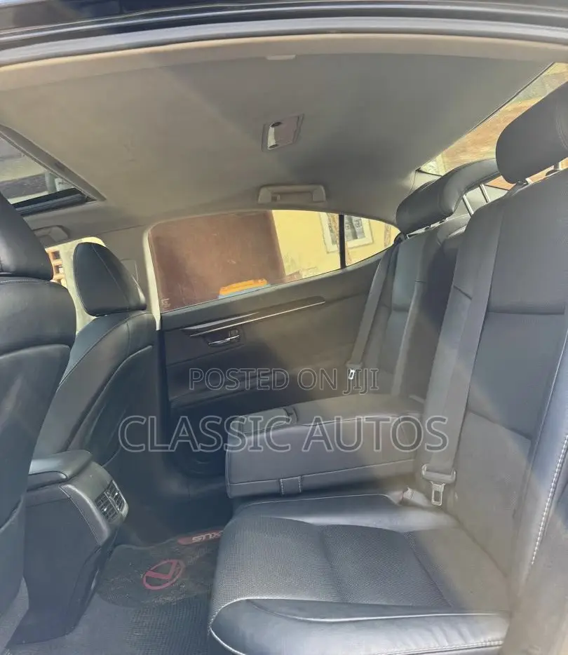 Lexus ES 2015 Black