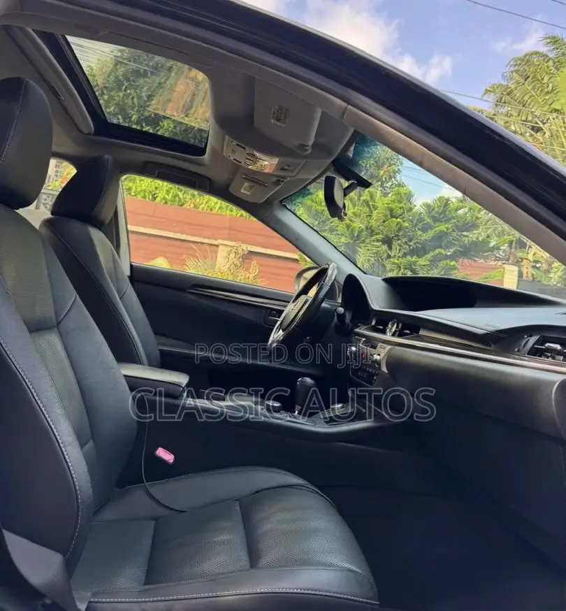 Lexus ES 2015 Black