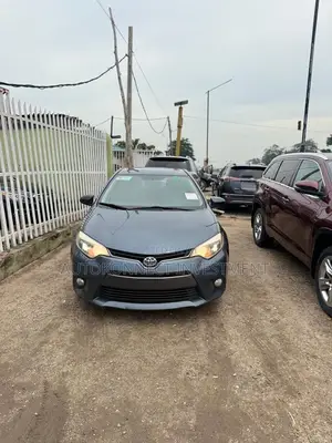 Toyota Corolla LE Plus 4dr Sedan (1.8L 4cyl CVT) 2015 Gray