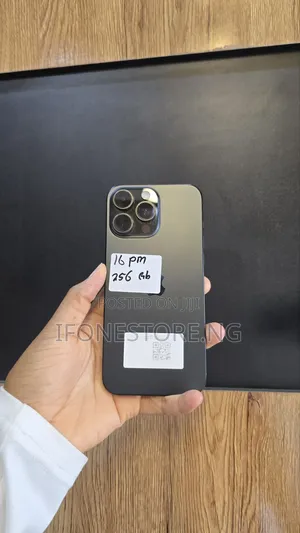 Apple iPhone 16 Pro Max 256 GB Black