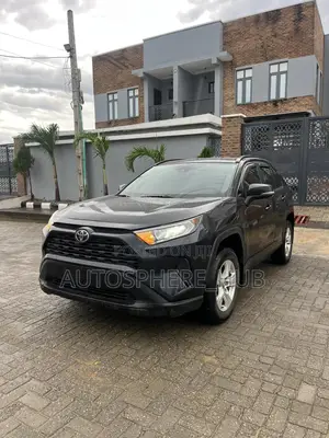 Toyota RAV4 LE AWD 2020 Black