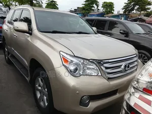 Lexus GX 460 Premium 2012 Gold