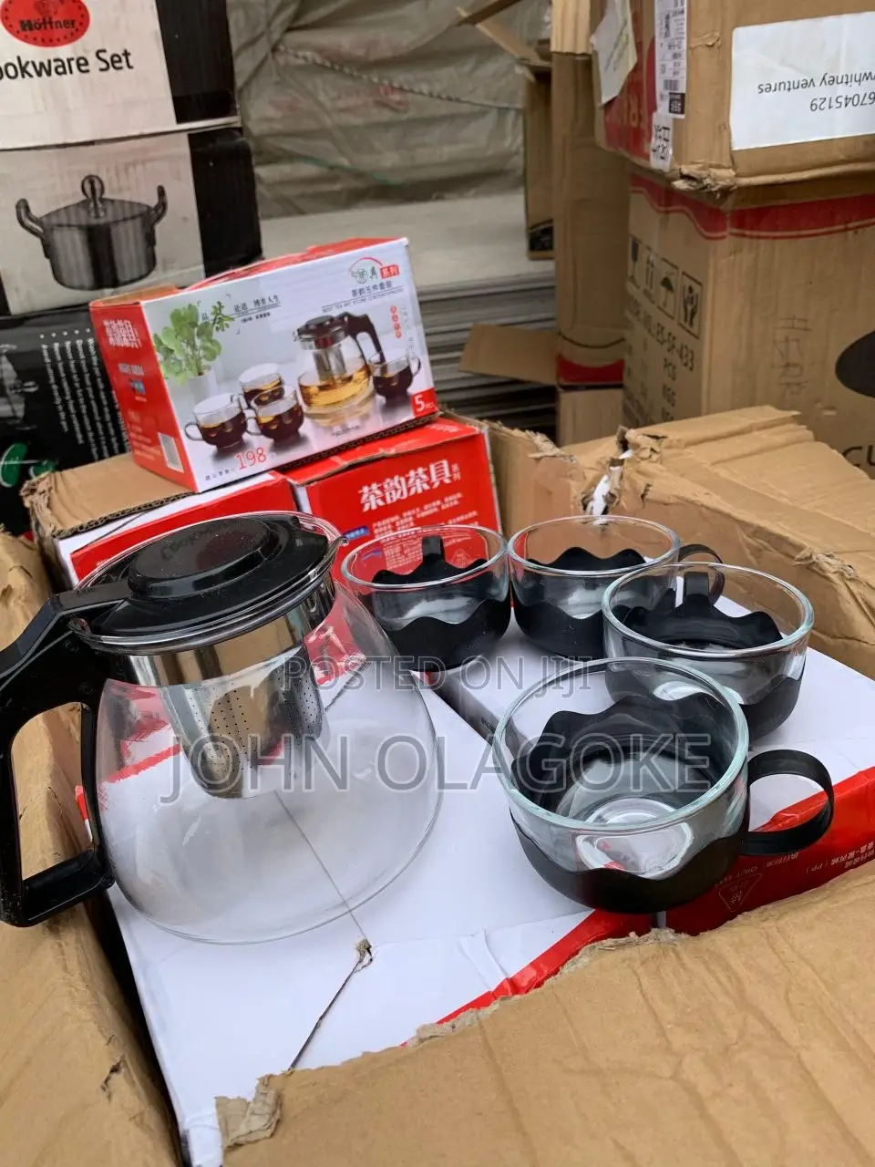 Heat Resistant Tea Pot With 4 Extra Cups