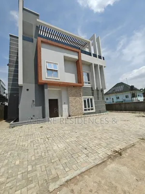 5bdrm Duplex in Peachville Estate, Durumi for sale