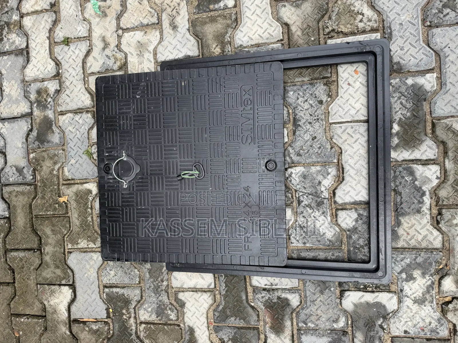 Manhole Cover 60x60 A15 + Key