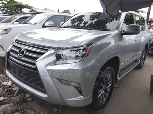Lexus GX 2015 Silver