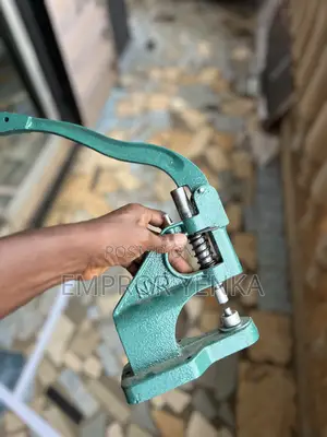 Eyelet Puncher