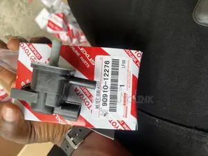 Canister Solenoid Valve Fr Highlander,Venza,Camry,Rx350,Sienna,Corolla