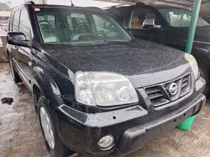 Nissan X Trail