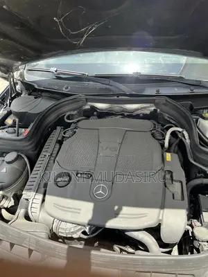Mercedes-Benz GLK-Class 350 4MATIC 2014 Gray