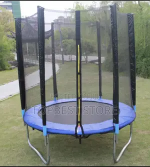 6ft Kids Trampoline With Safety Net and Strong Frame.
