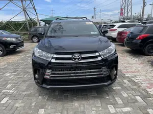 Toyota Highlander 2016 Black