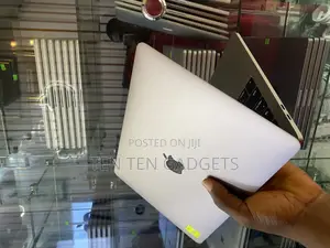 Laptop Apple MacBook Pro 2017 16GB Intel Core i7 SSD 512GB