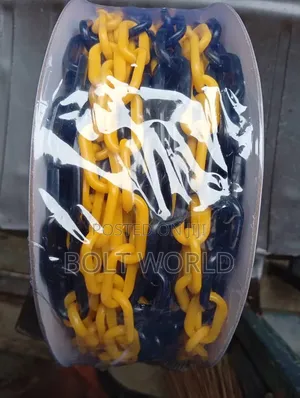 8mmx20 Meters Plastic Chain Black and Yellow