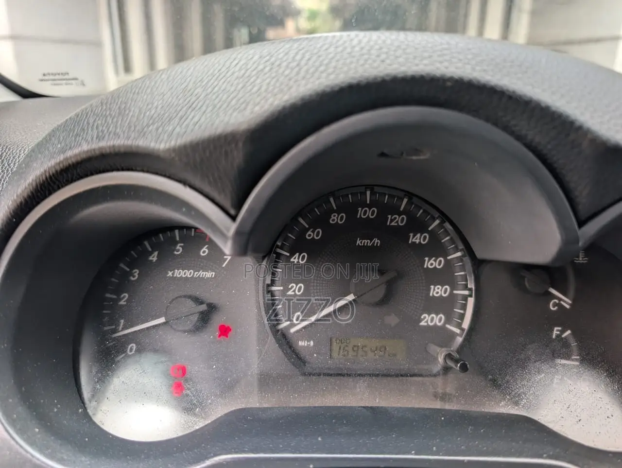Toyota Hilux 2012 White