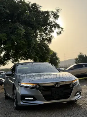 Honda Accord Touring 2018 Silver