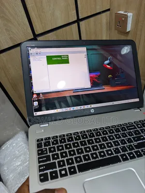 Laptop HP Envy 15 8GB Intel Core i5 HDD 500GB