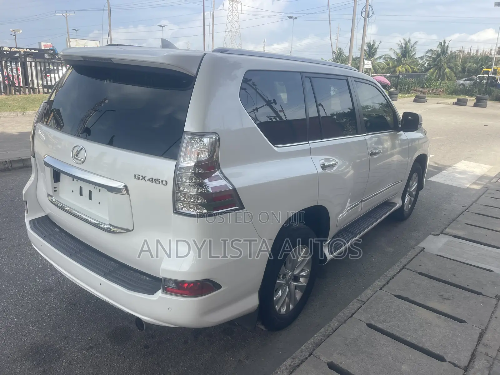 Lexus GX 460 Base 2017 White