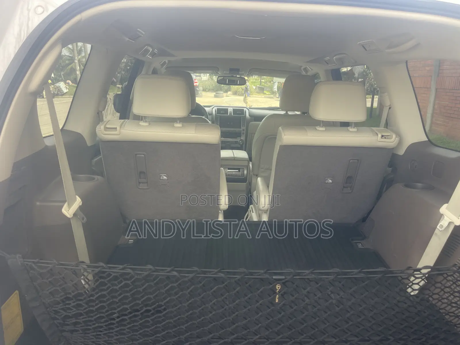Lexus GX 460 Base 2017 White