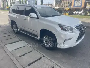 Lexus GX 460 Base 2017 White