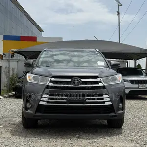 Toyota Highlander 2018 Gray