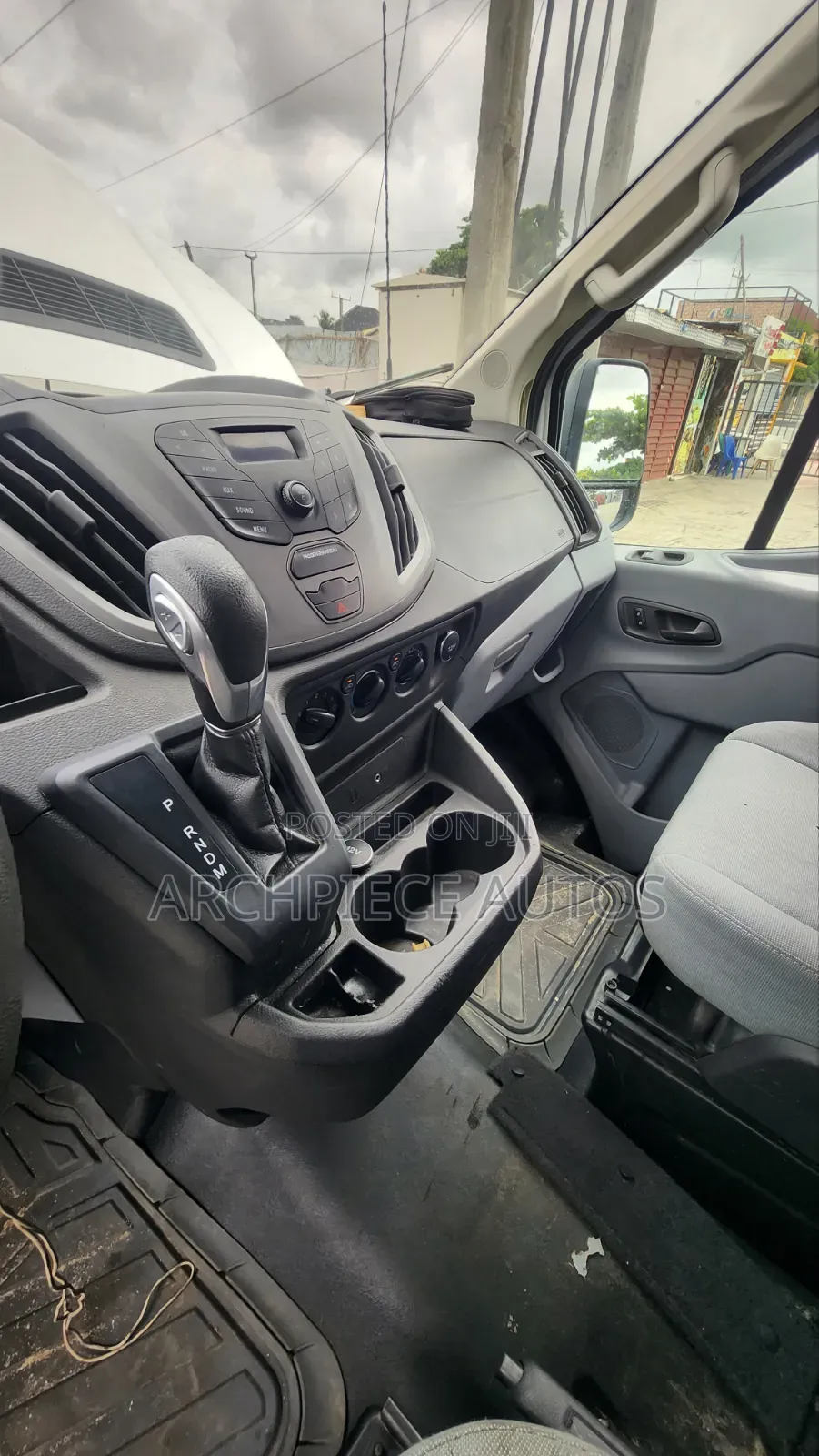 Ford Transit 2015 White