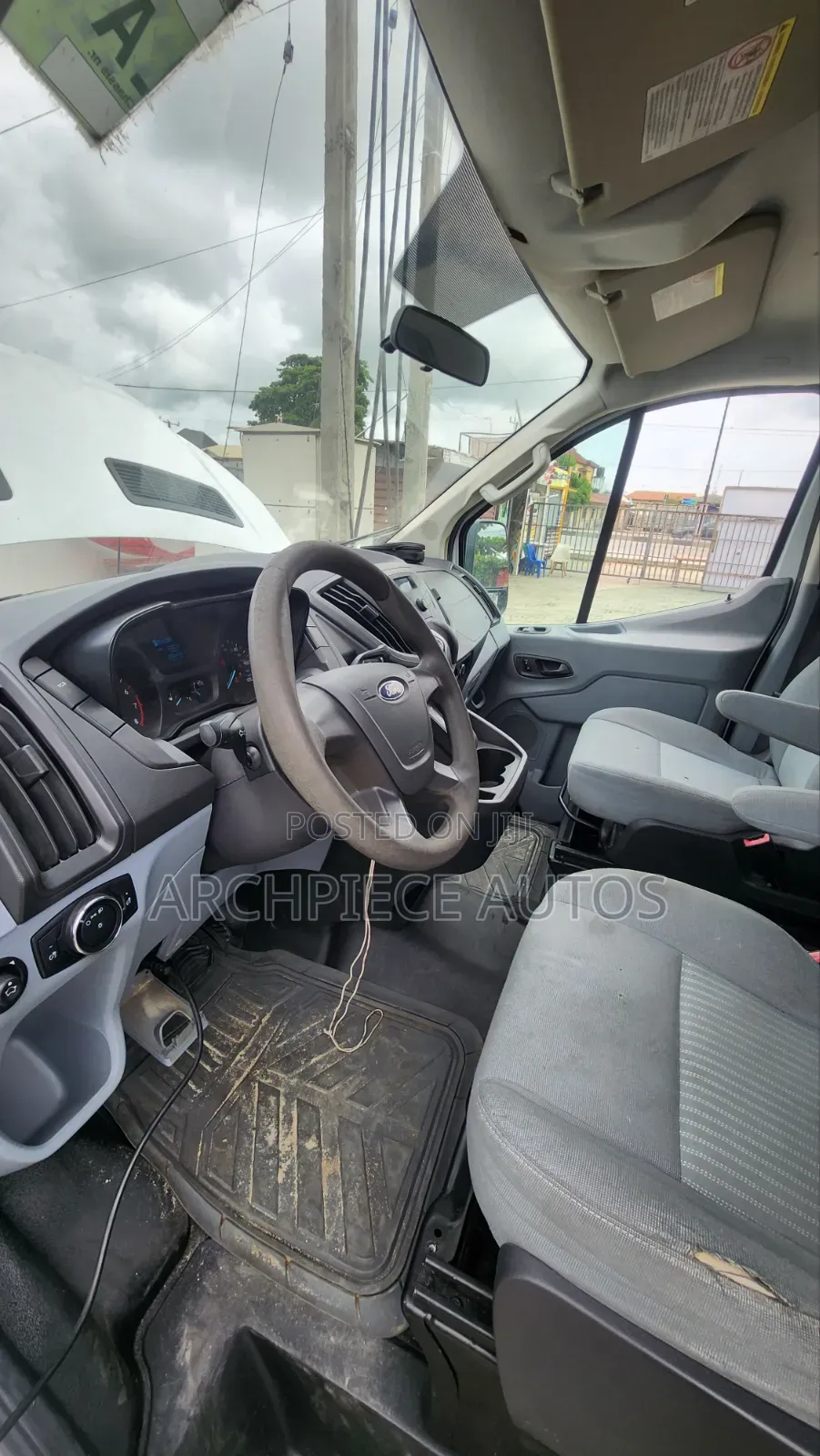 Ford Transit 2015 White