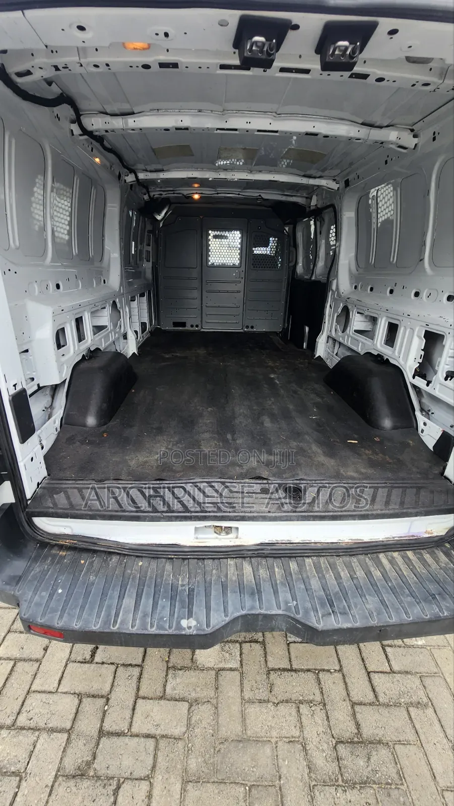 Ford Transit 2015 White