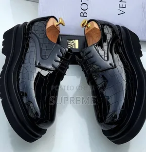 Premium Handmade Luis Vuitton Shoes