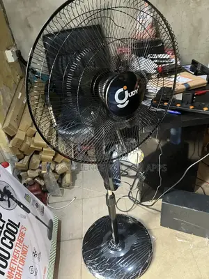 Cudy 18” Rechargeable Fan