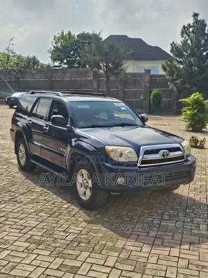 Toyota 4-Runner SR5 4x4 V6 2009 Blue