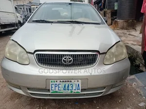 Toyota Corolla LE 2005 Silver