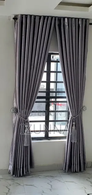 Good Quality and Good Designer of All Curtains and Window Blinds