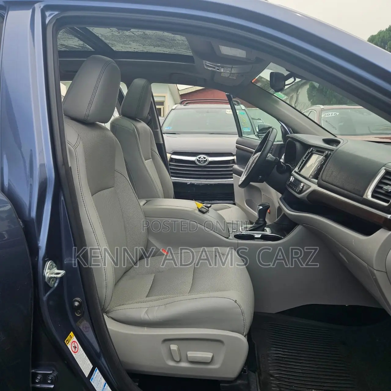 Toyota Highlander 2016 Blue
