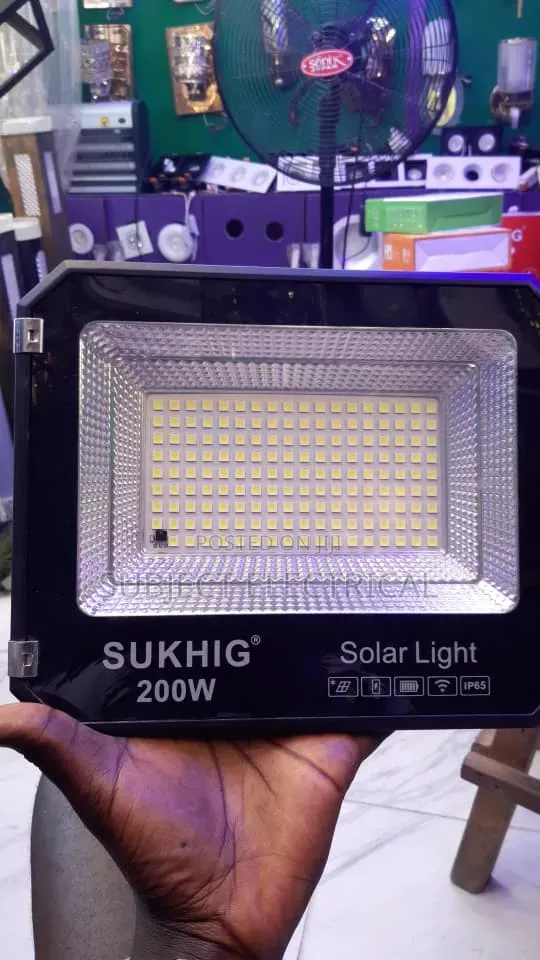 200watts Solar Flood Light With Separate Panel No Sensor